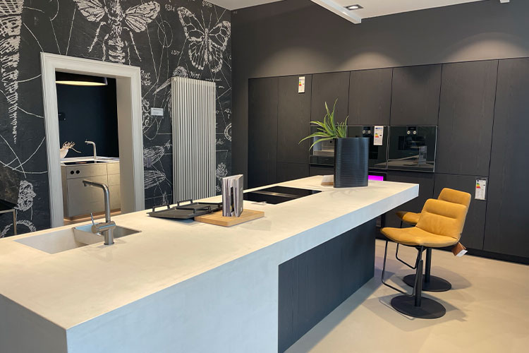 JOPPE Exklusive Küchen Showroom Braunschweig — Premium-Kochfelder live erleben