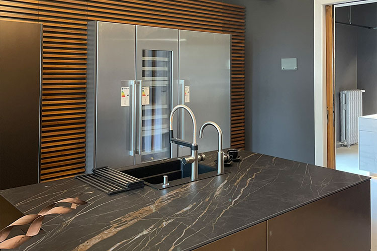 Smart-Kitchen-Geräte in der JOPPE Ausstellung
