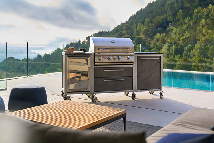 BURNOUT Kitchen Echtmetall-Küche mit Stahlfronten